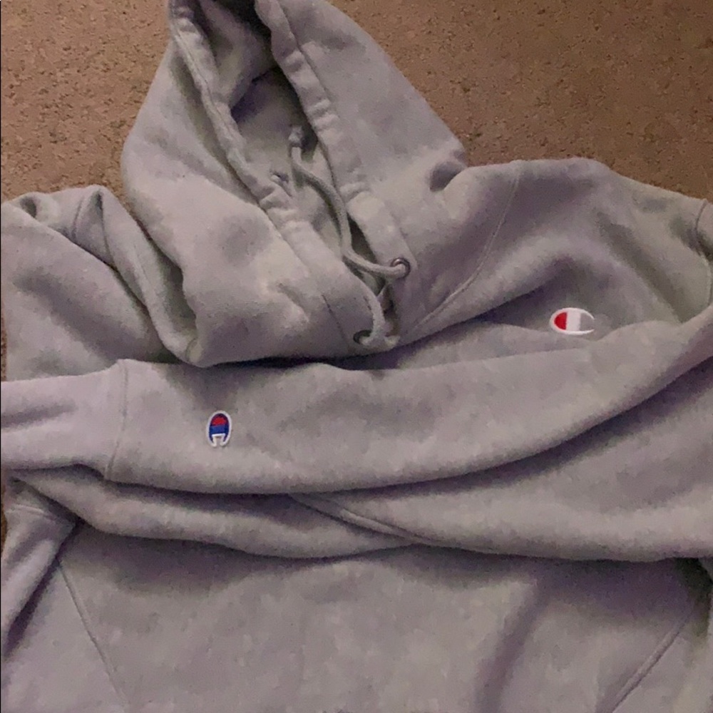 grey cropped hoodie